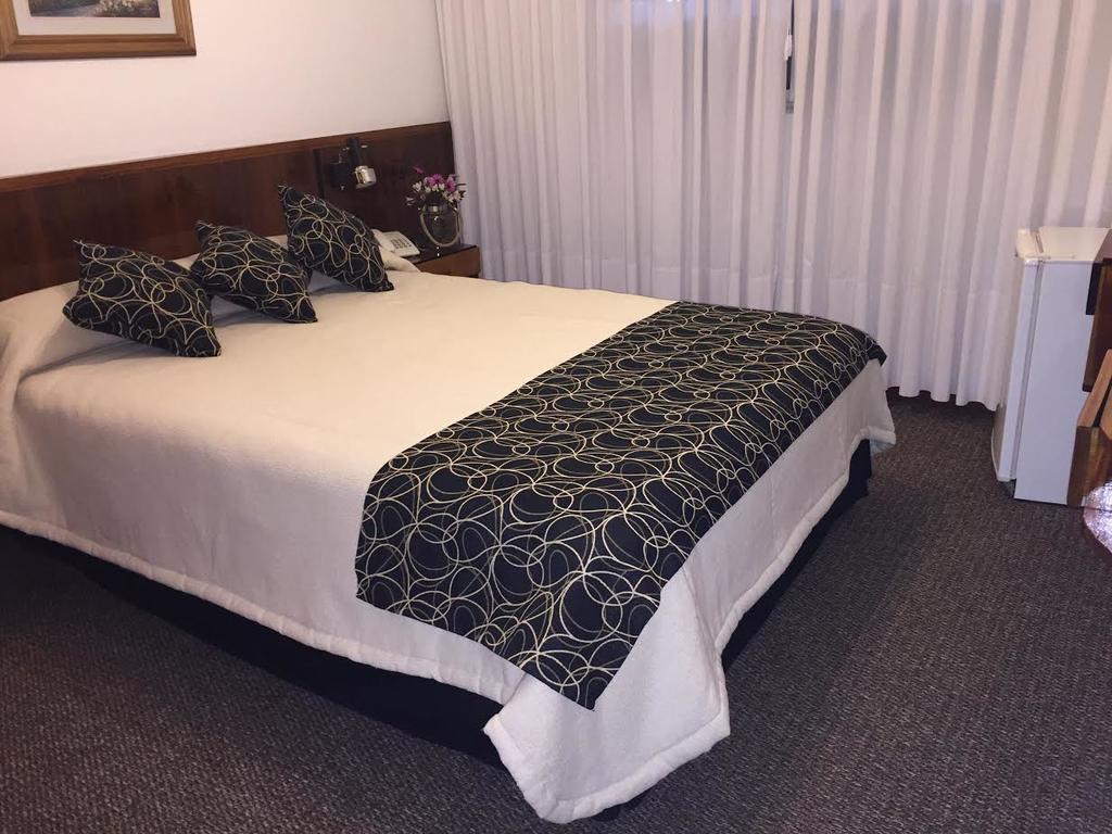 Hotel Morales San Clemente del Tuyú Buitenkant foto