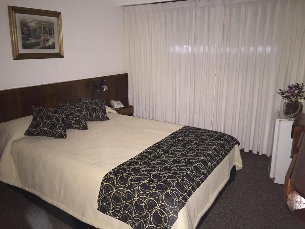 Hotel Morales San Clemente del Tuyú Buitenkant foto